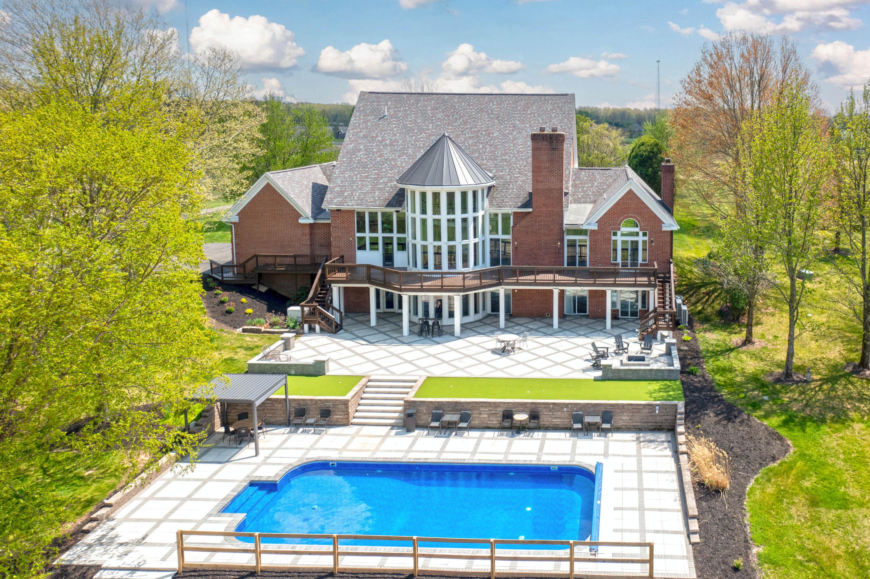 Sunbury, Ohio, 43074, United States, 4 Bedrooms Bedrooms, ,7 BathroomsBathrooms,Residential,Active,2043809