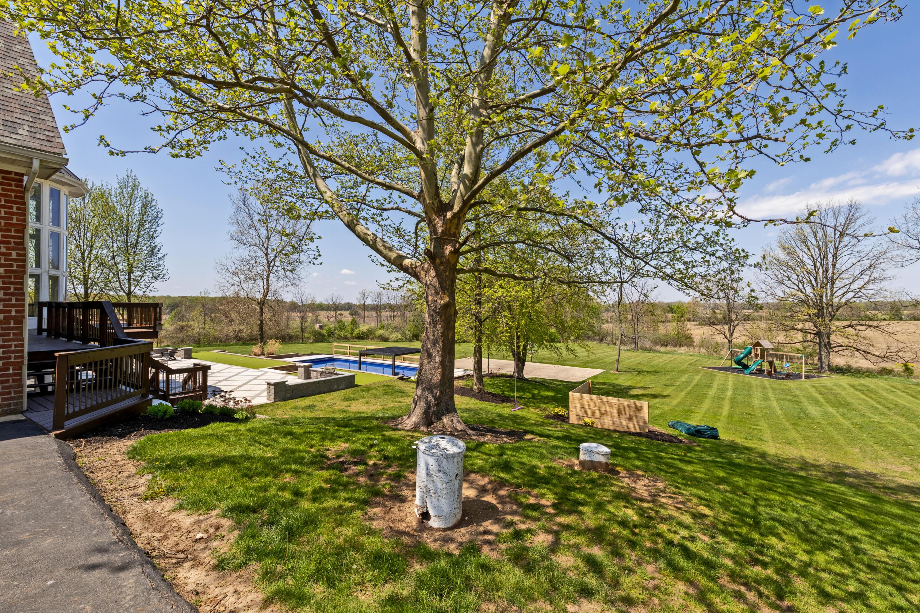 Sunbury, Ohio, 43074, United States, 4 Bedrooms Bedrooms, ,7 BathroomsBathrooms,Residential,Active,2043809