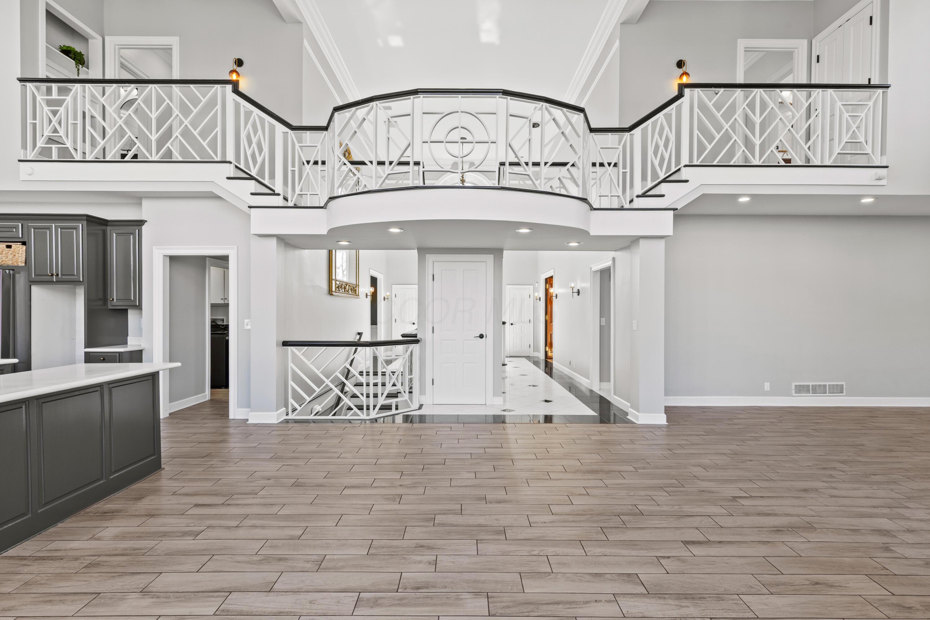 Sunbury, Ohio, 43074, United States, 4 Bedrooms Bedrooms, ,7 BathroomsBathrooms,Residential,Active,2043809
