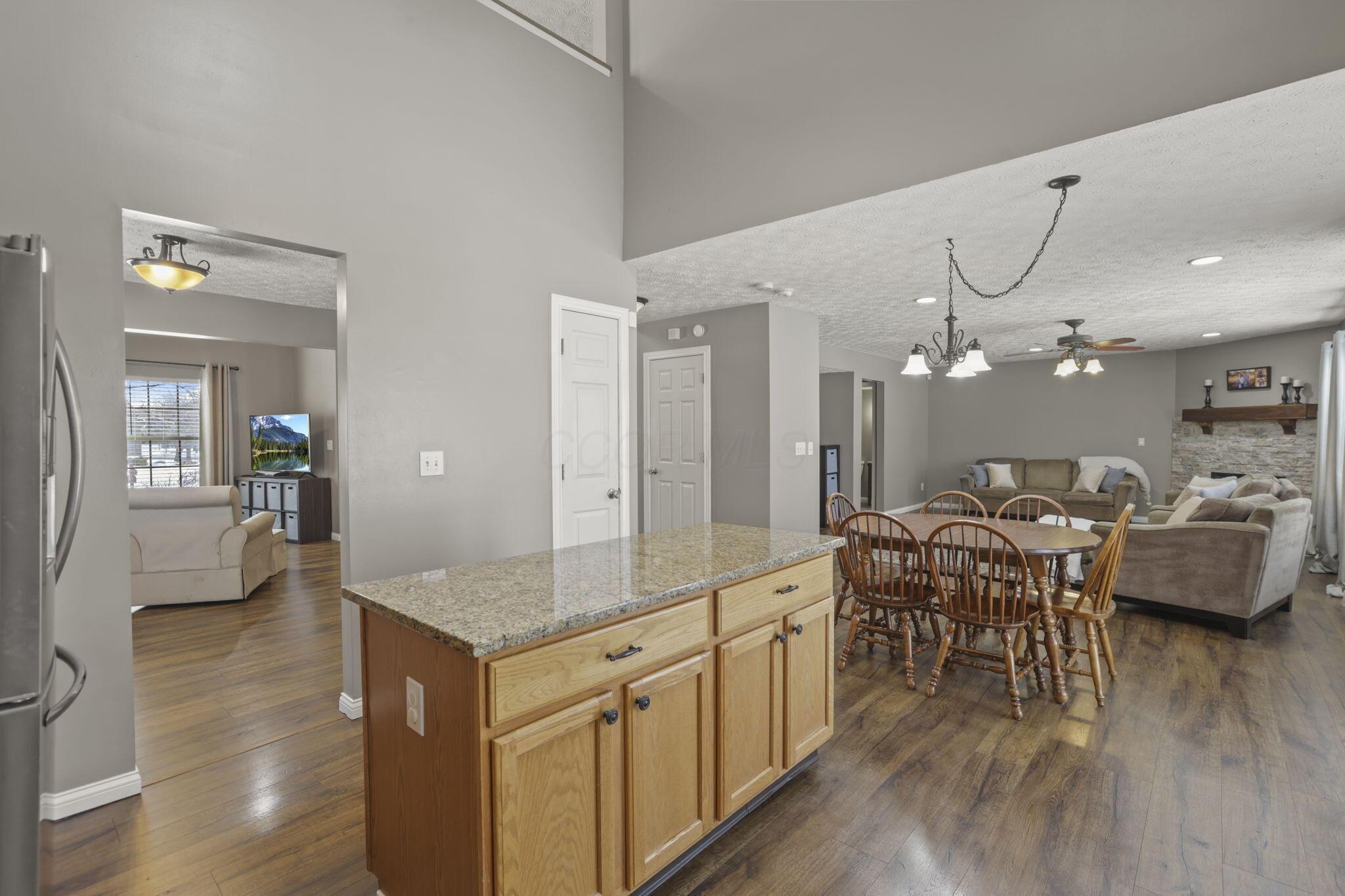 64 Dellenbaugh Loop, Pataskala, Ohio image 19