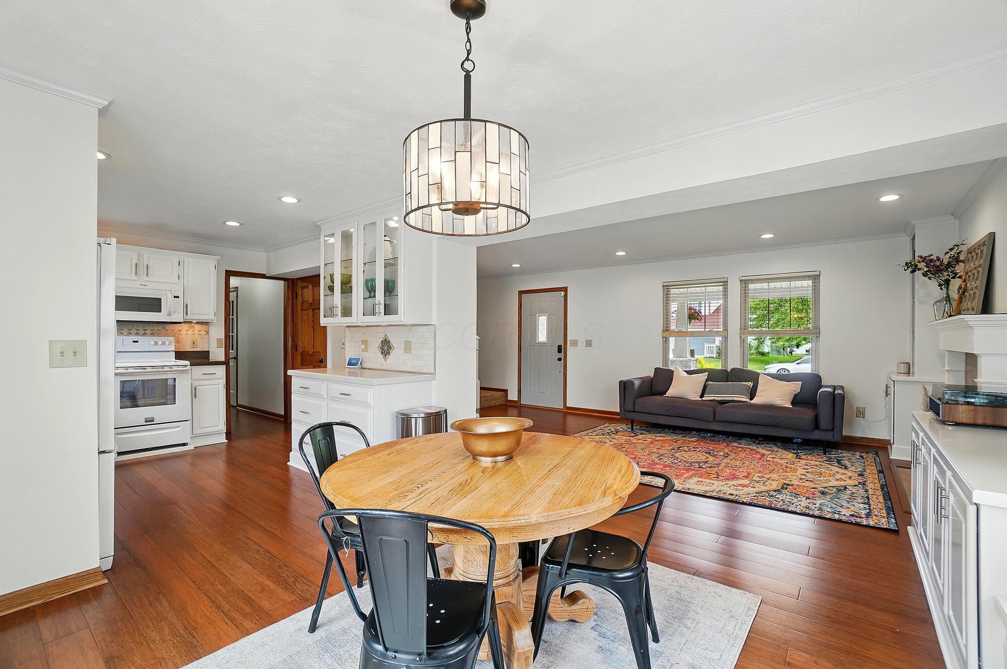 1407 Valley Drive, Marysville, Ohio image 17