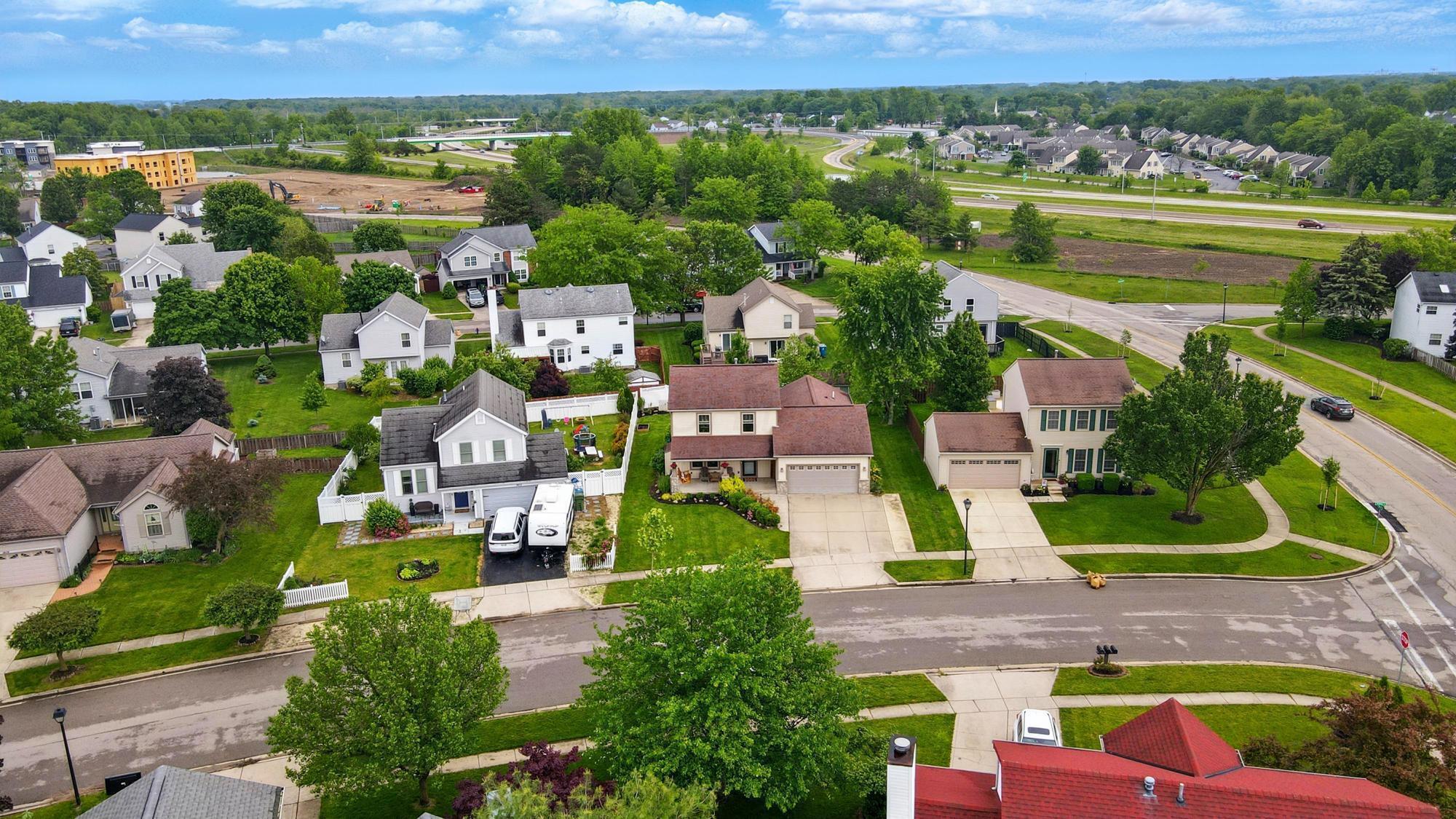 1407 Valley Drive, Marysville, Ohio image 2