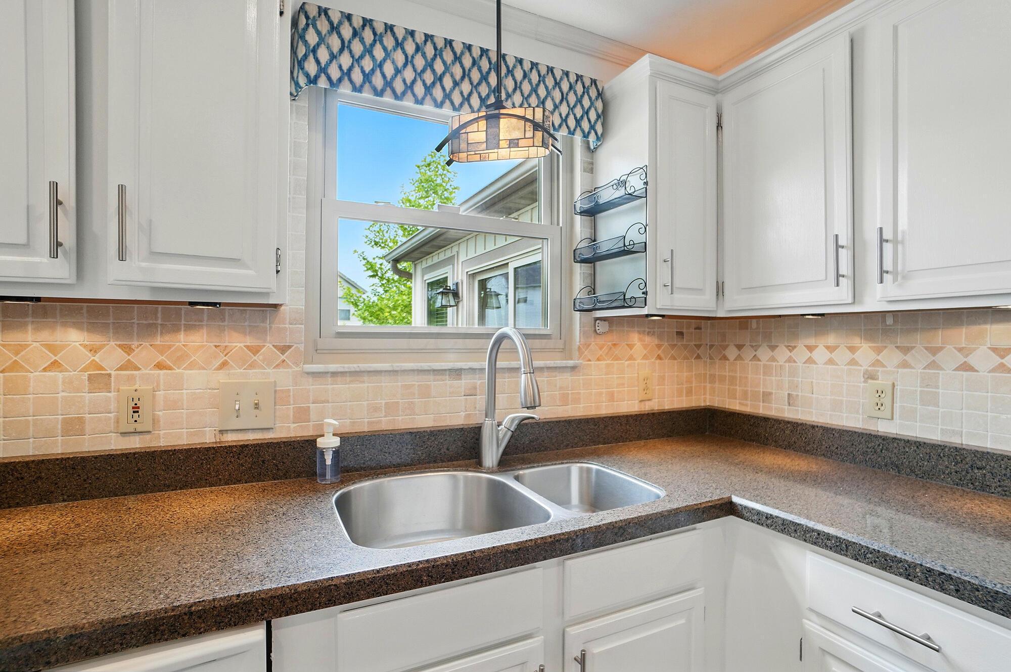 1407 Valley Drive, Marysville, Ohio image 21