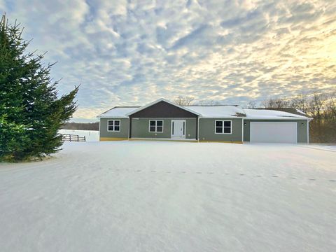 Photo of 4422 State Route 229, Marengo, OH 43334 (MLS # 225045897)