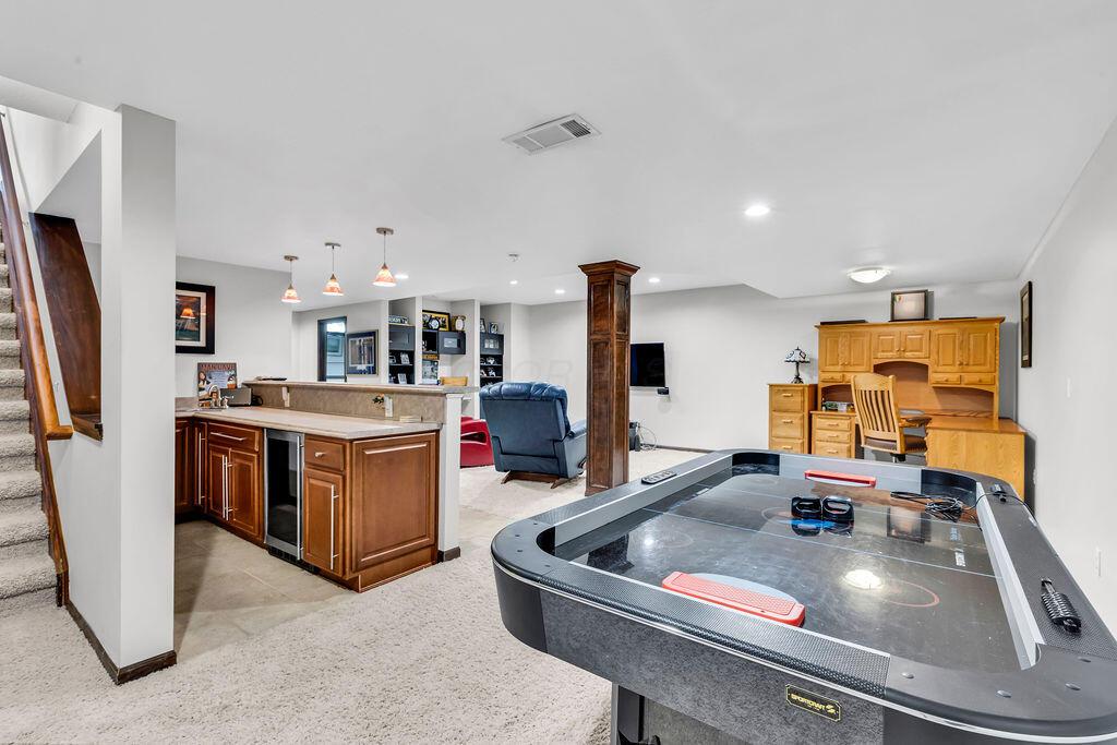 7980 Tree Lake Boulevard, Powell, Ohio image 37