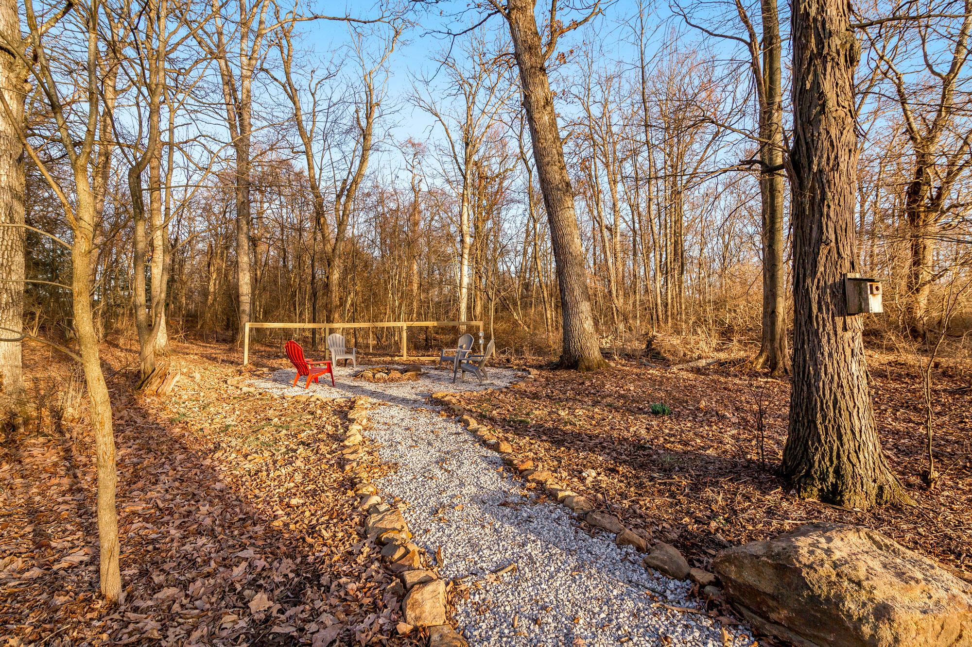 8820 Albert Lane, Gambier, Ohio image 39