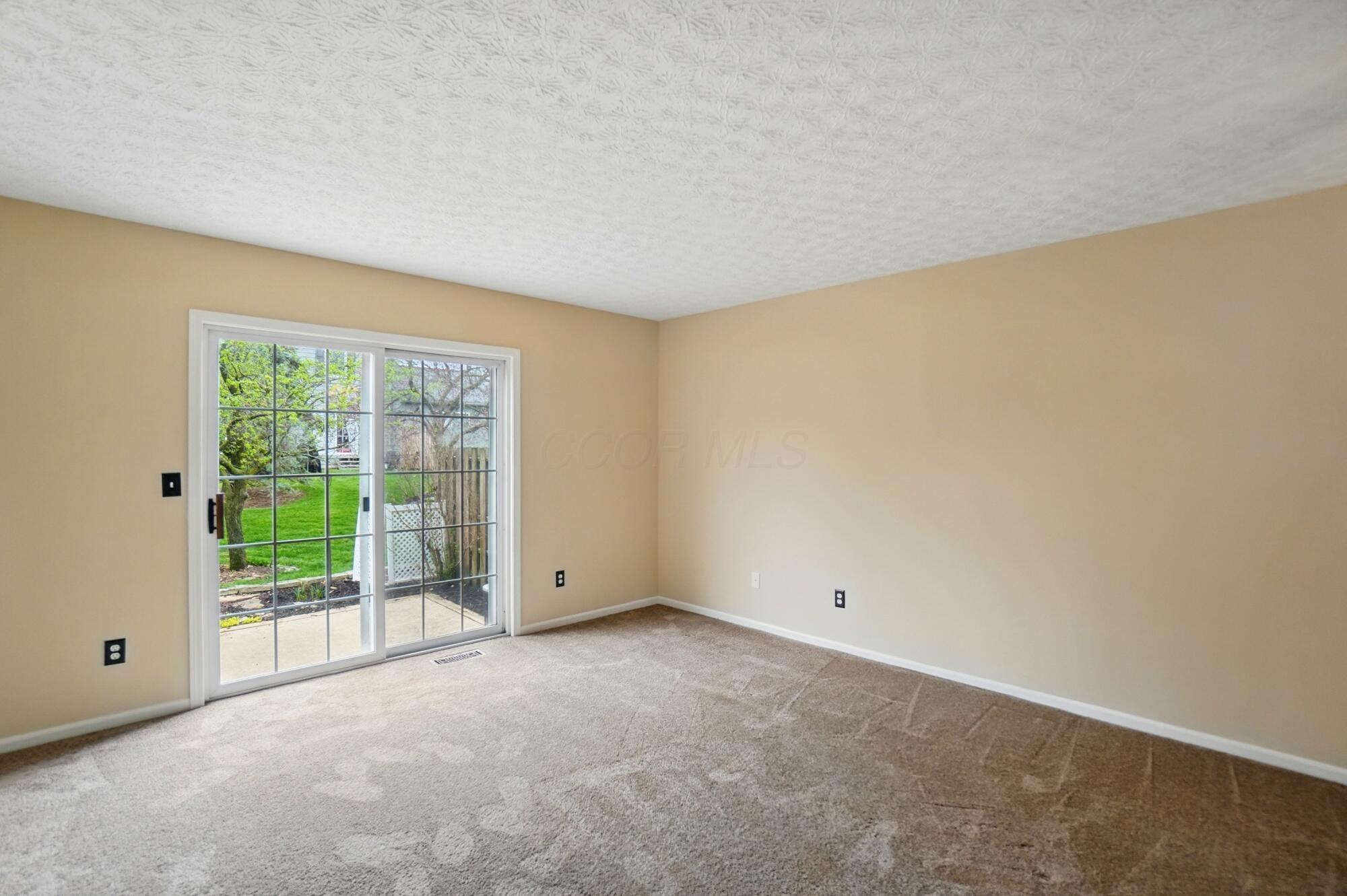 4018 Blendon Point Drive, Columbus, Ohio image 15