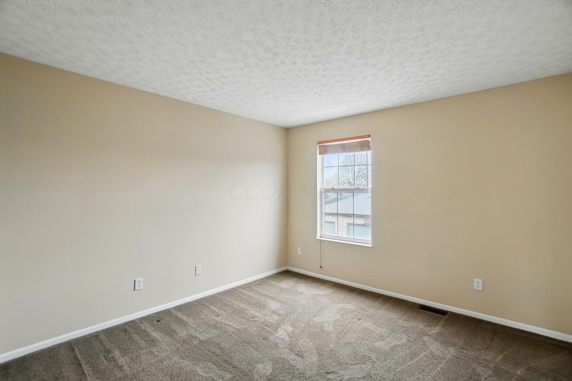 4018 Blendon Point Drive, Columbus, Ohio image 19