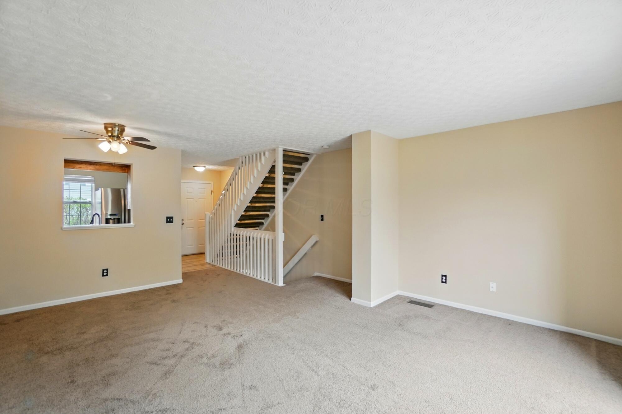4018 Blendon Point Drive, Columbus, Ohio image 13