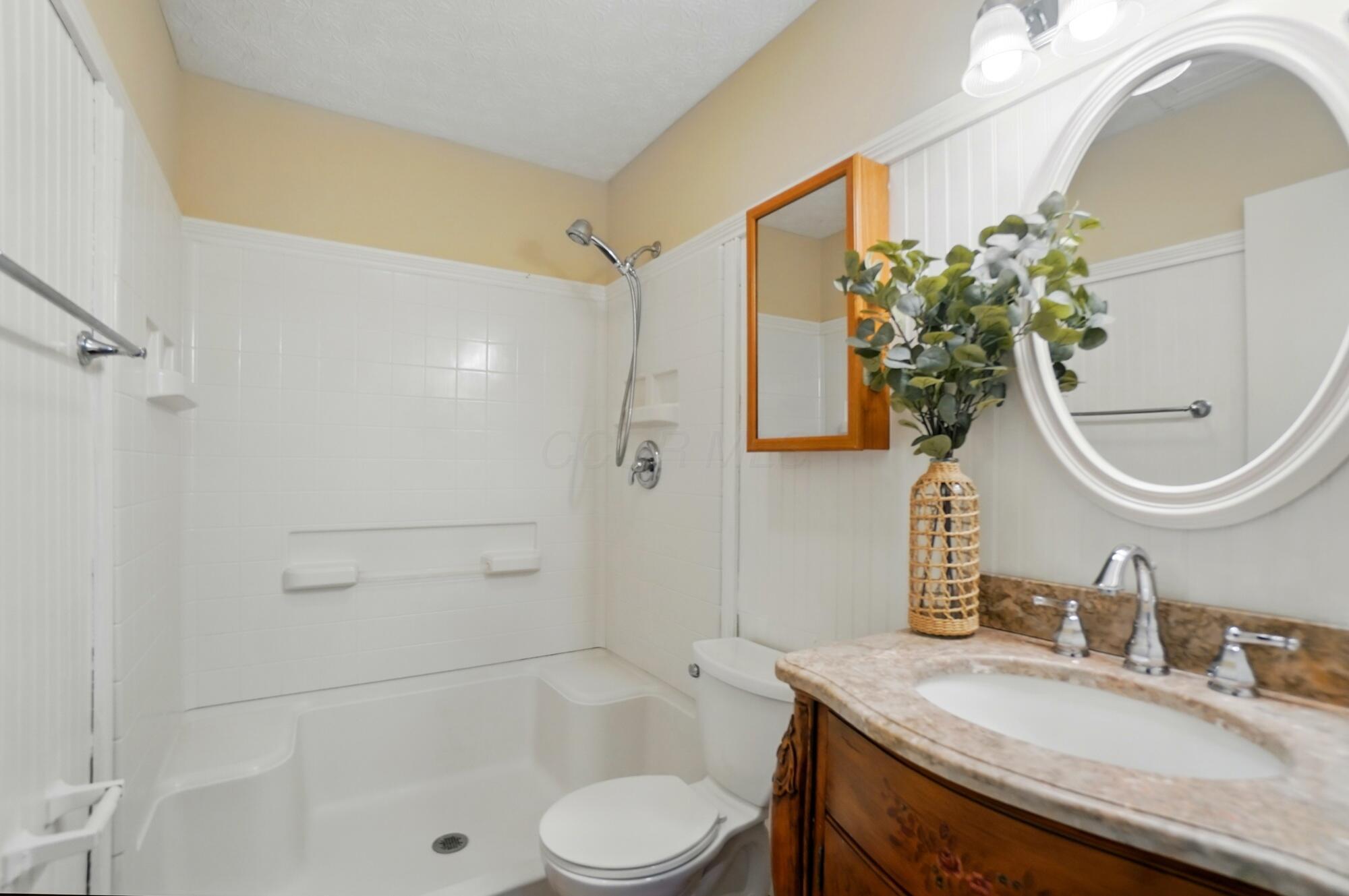 4018 Blendon Point Drive, Columbus, Ohio image 21