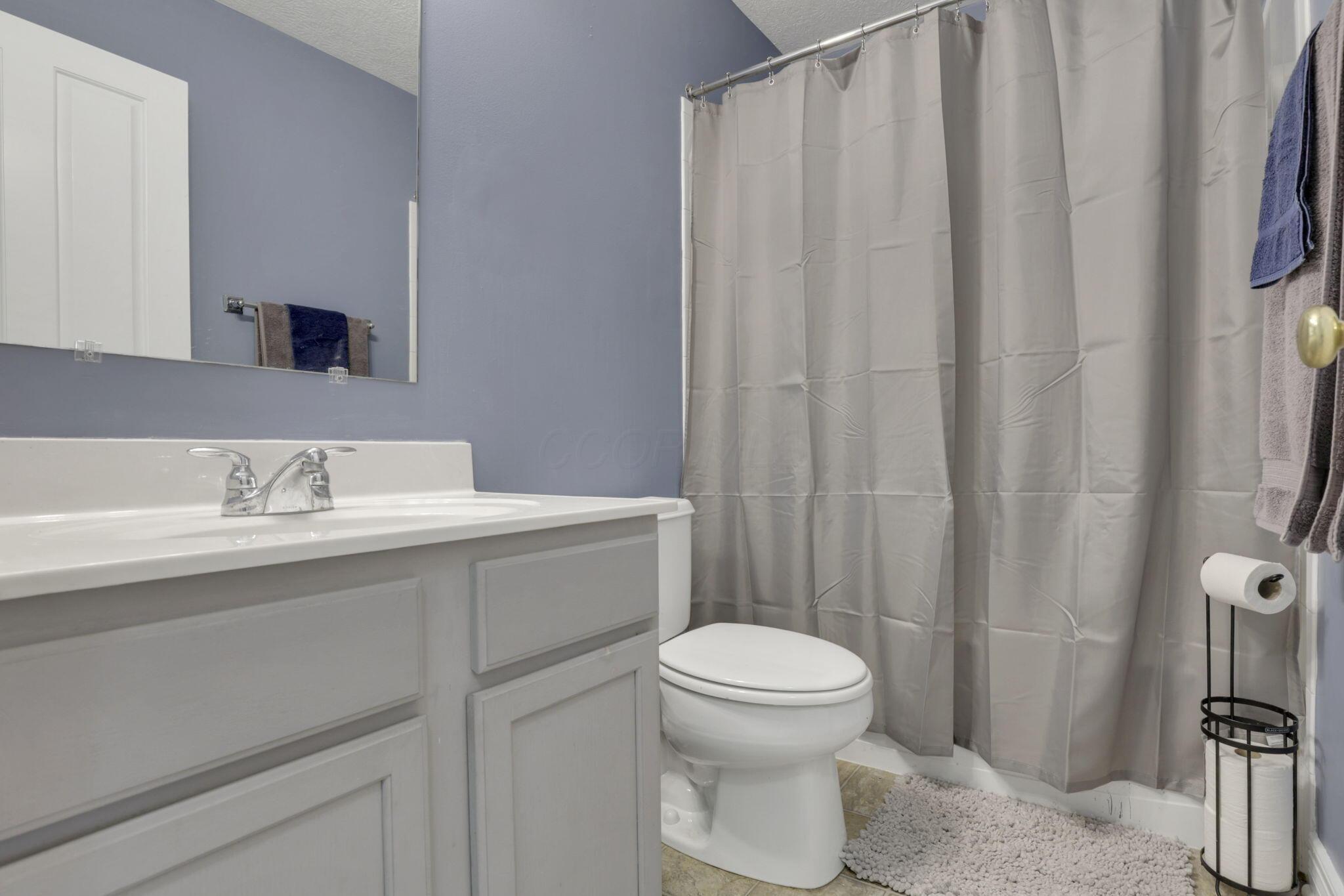 1626 Geranium Drive, Lewis Center, Ohio image 47