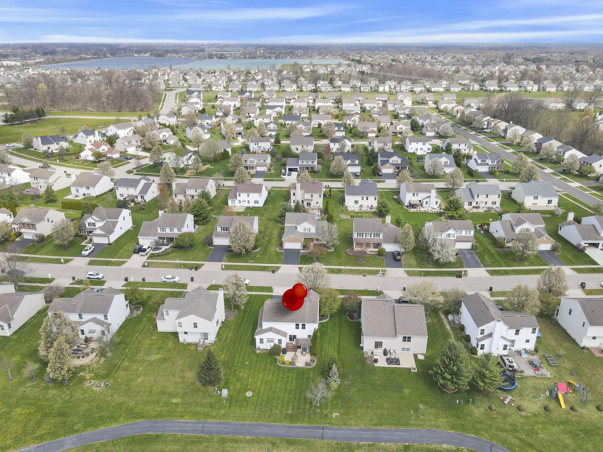 1626 Geranium Drive, Lewis Center, Ohio image 10