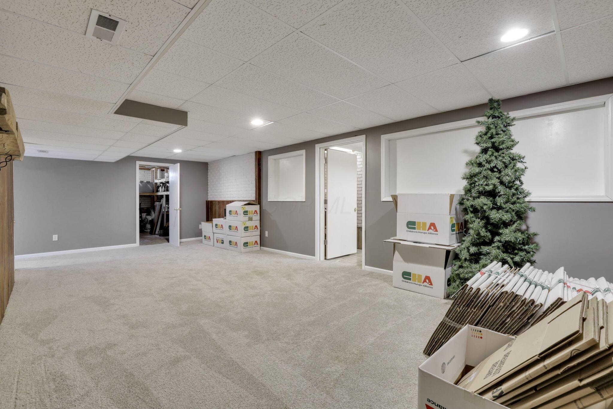 1626 Geranium Drive, Lewis Center, Ohio image 34