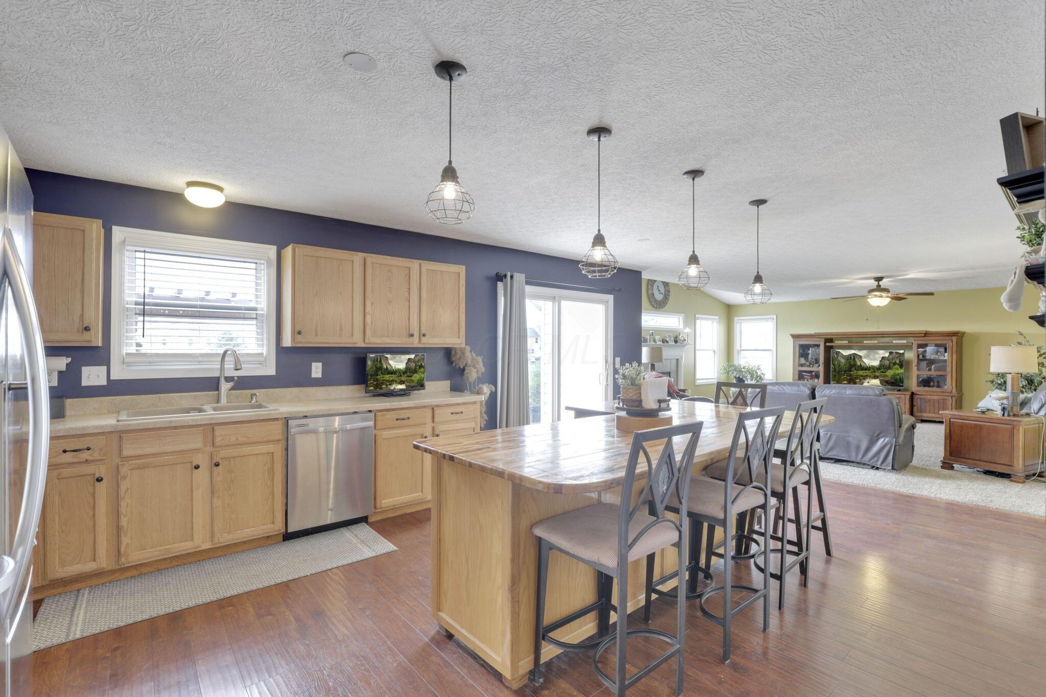 Lewis Center, Ohio 43035, United States, 4 Bedrooms Bedrooms, ,3 BathroomsBathrooms,Residential,Active,114200