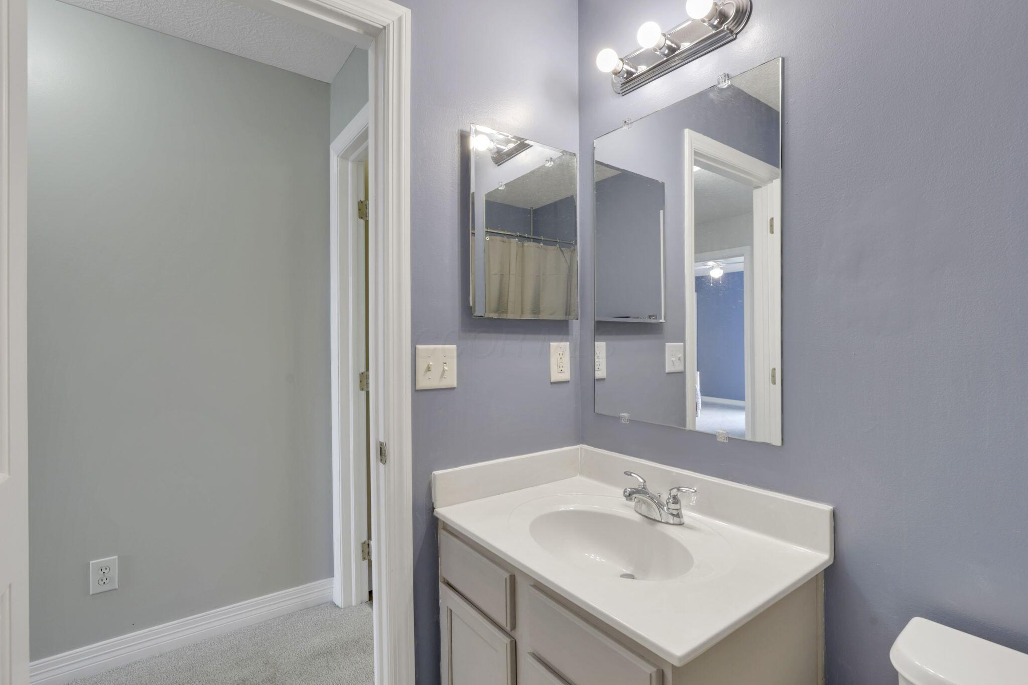 1626 Geranium Drive, Lewis Center, Ohio image 48