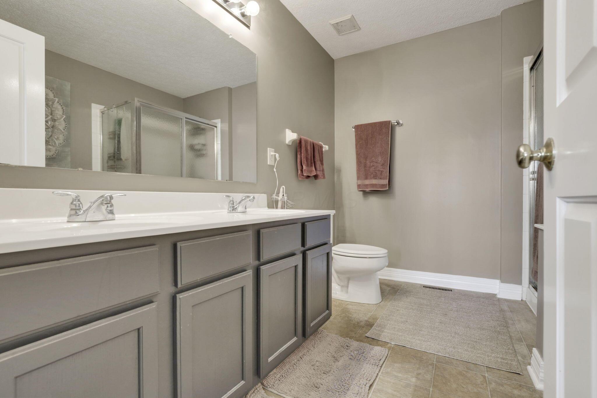 Lewis Center, Ohio 43035, United States, 4 Bedrooms Bedrooms, ,3 BathroomsBathrooms,Residential,Active,114200