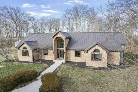 Photo of 3100 Kropp Road, Grove City, OH 43123 (MLS # 226001831)