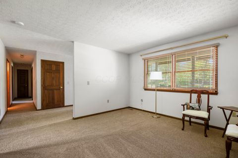 Tiny photo for 20 Winter Green Loop SW, Pataskala, OH 43062 (MLS # 226018115)