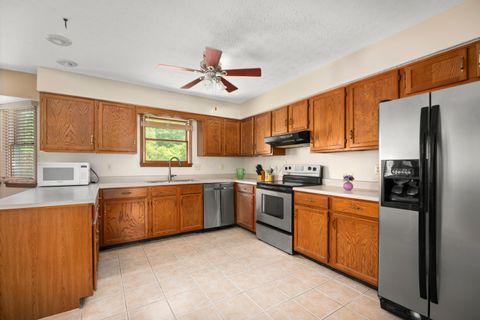 Tiny photo for 20 Winter Green Loop SW, Pataskala, OH 43062 (MLS # 226018115)