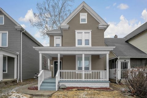 Photo of 640 E Whittier Street, Columbus, OH 43206 (MLS # 226001435)