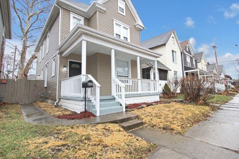 Photo of 640 E Whittier Street, Columbus, OH 43206 (MLS # 226001435)
