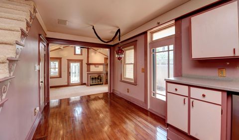 Tiny photo for 471 E Beck Street, Columbus, OH 43206 (MLS # 226019077)