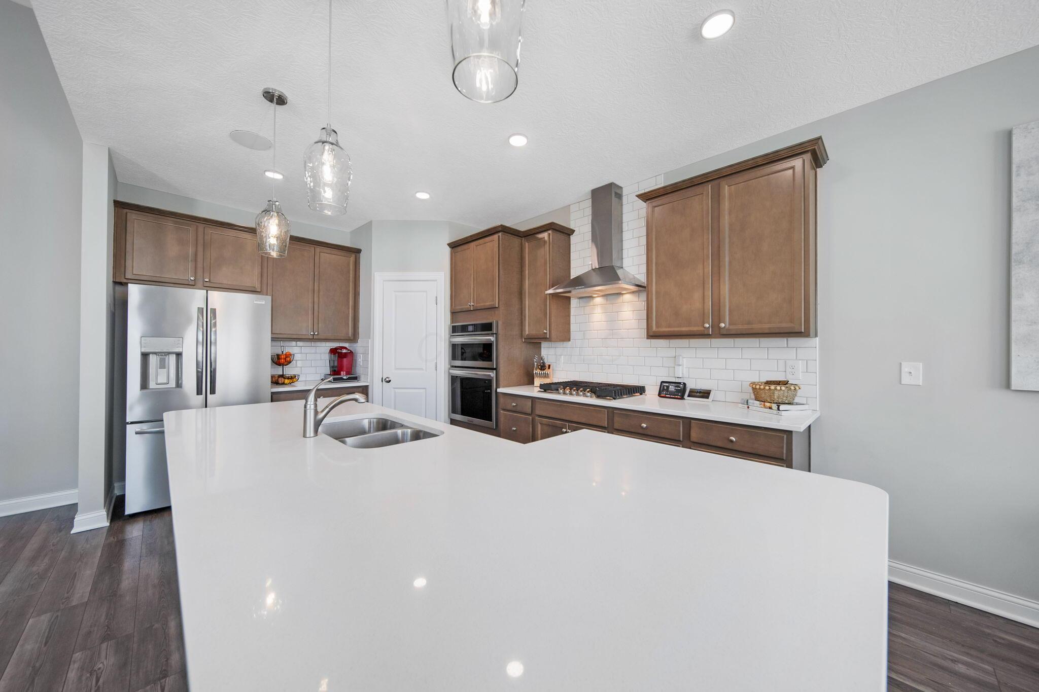 725 Bretforton Street, Pickerington, Ohio image 17