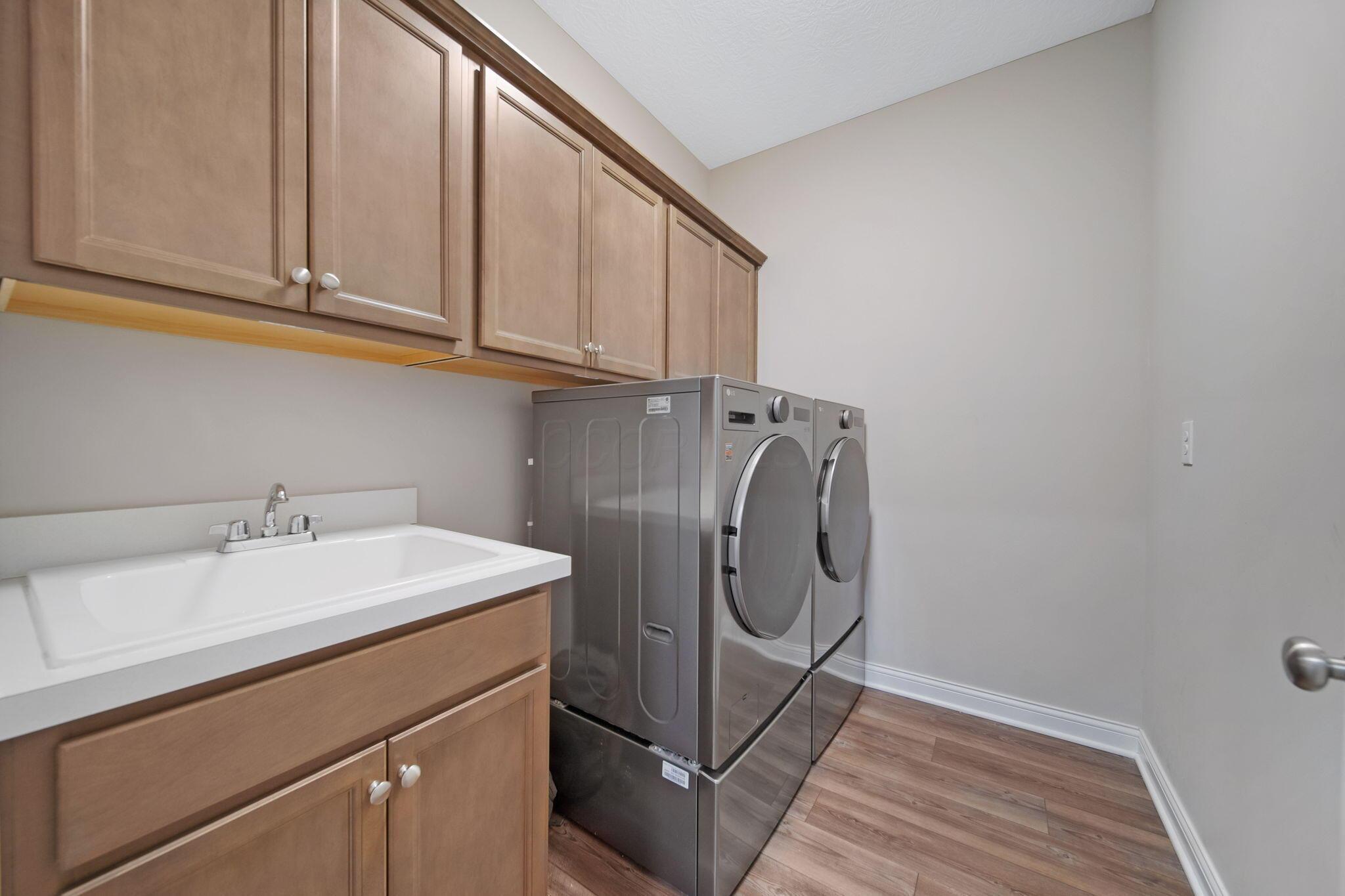 725 Bretforton Street, Pickerington, Ohio image 41