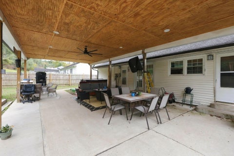 Tiny photo for 550 Jay Drive, Gallipolis, OH 45631 (MLS # 226039583)