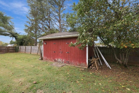 Tiny photo for 550 Jay Drive, Gallipolis, OH 45631 (MLS # 226039583)