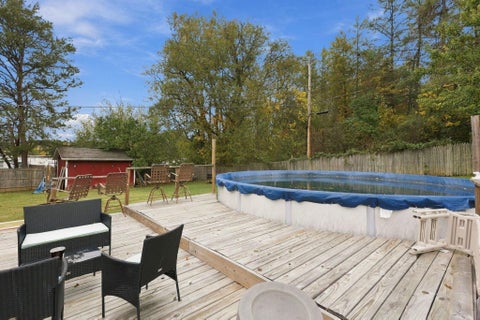 Tiny photo for 550 Jay Drive, Gallipolis, OH 45631 (MLS # 226039583)