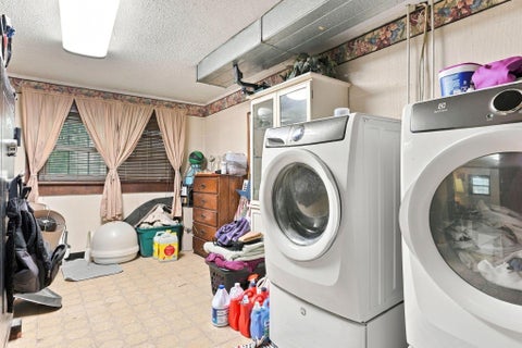 Tiny photo for 550 Jay Drive, Gallipolis, OH 45631 (MLS # 226039583)