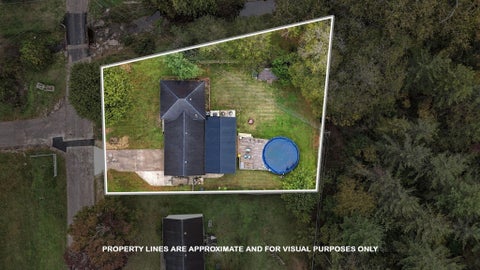Tiny photo for 550 Jay Drive, Gallipolis, OH 45631 (MLS # 226039583)
