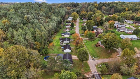 Tiny photo for 550 Jay Drive, Gallipolis, OH 45631 (MLS # 226039583)