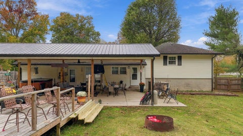 Tiny photo for 550 Jay Drive, Gallipolis, OH 45631 (MLS # 226039583)