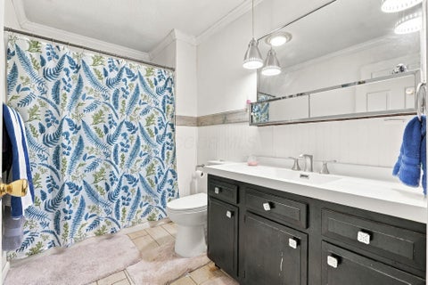 Tiny photo for 550 Jay Drive, Gallipolis, OH 45631 (MLS # 226039583)