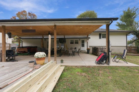 Tiny photo for 550 Jay Drive, Gallipolis, OH 45631 (MLS # 226039583)