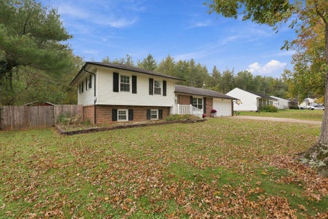 Tiny photo for 550 Jay Drive, Gallipolis, OH 45631 (MLS # 226039583)