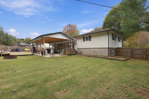Tiny photo for 550 Jay Drive, Gallipolis, OH 45631 (MLS # 226039583)