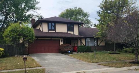 Photo of 3153 Scenic Way, Grove City, OH 43123 (MLS # 225036398)