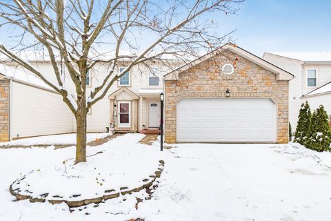 Photo of 70 Tabilore Loop, Delaware, OH 43015 (MLS # 225044743)
