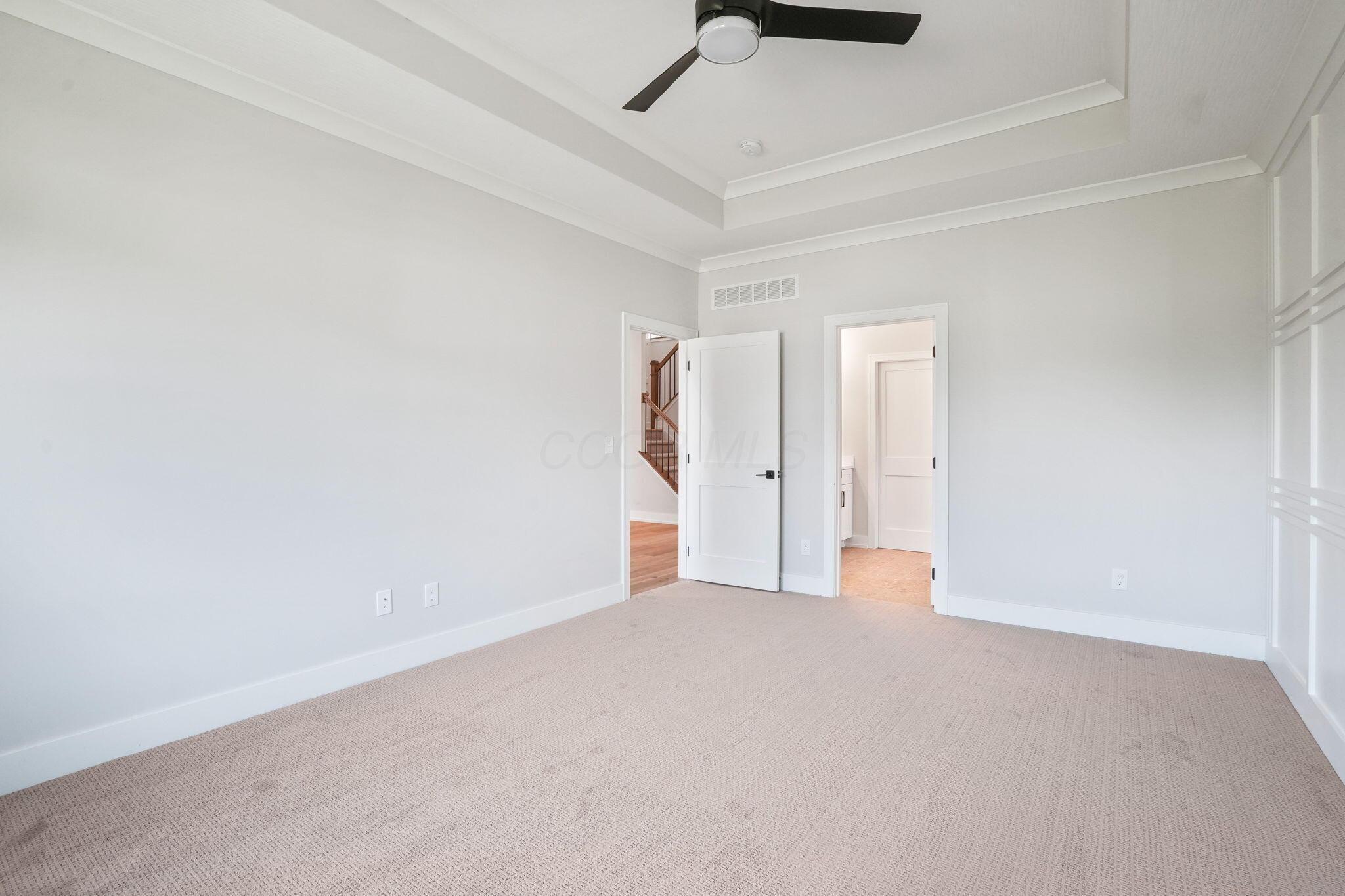 4172 Captains Circle, Lewis Center, Ohio image 11