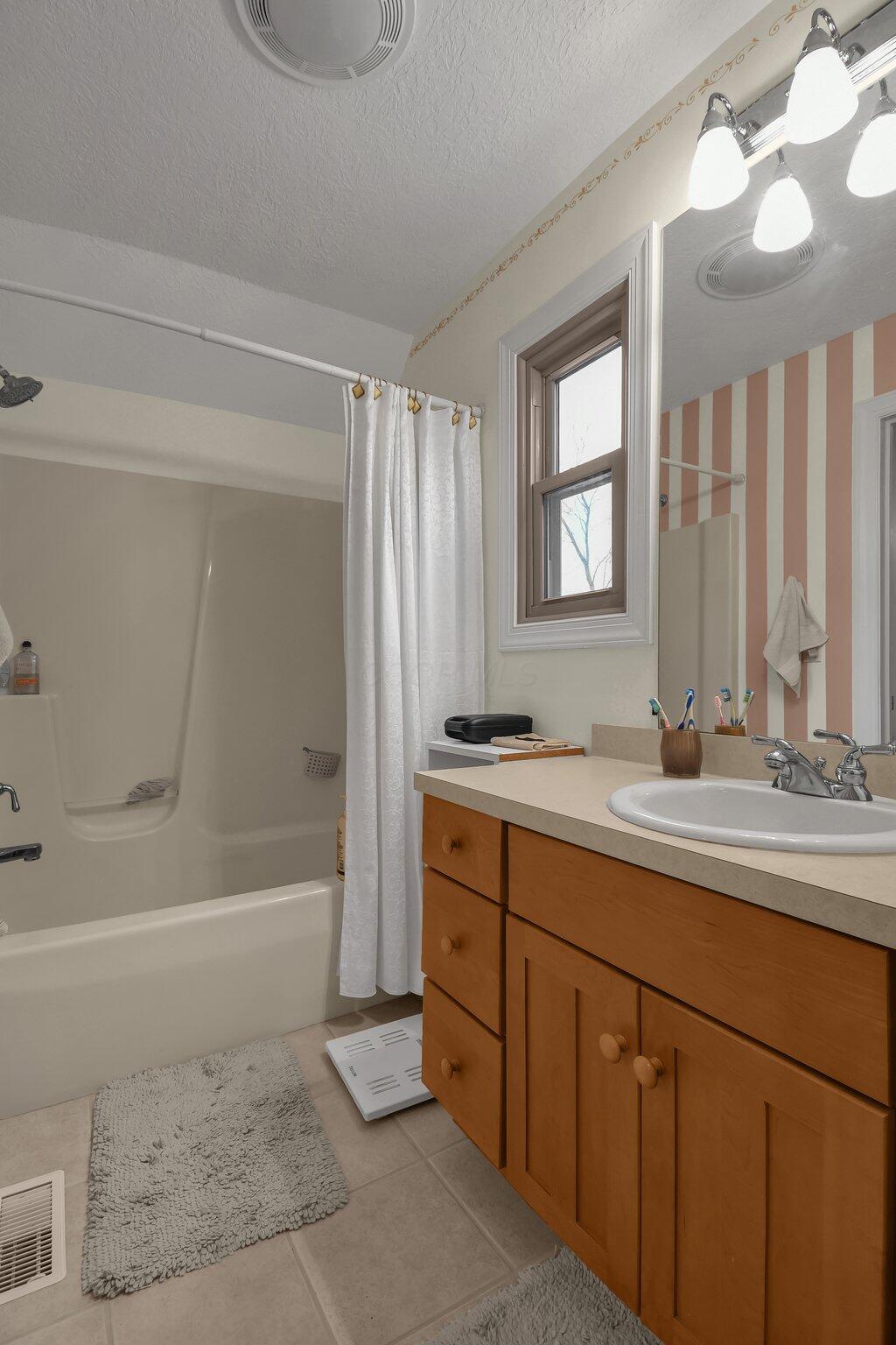 832 York Street, Mansfield, Ohio image 31