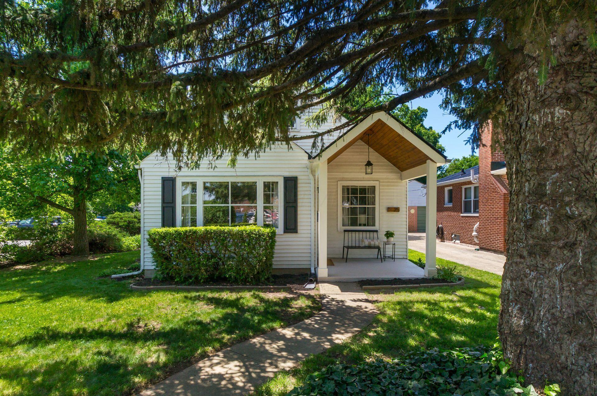 25 Deland Avenue