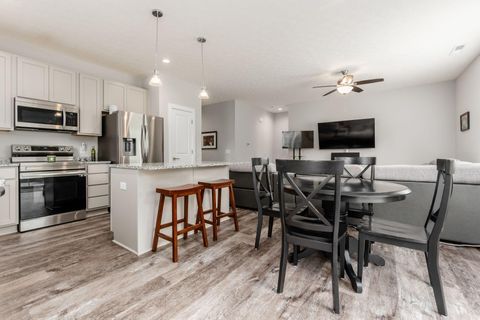 Tiny photo for 195 Lenell Loop, Delaware, OH 43015 (MLS # 225039521)