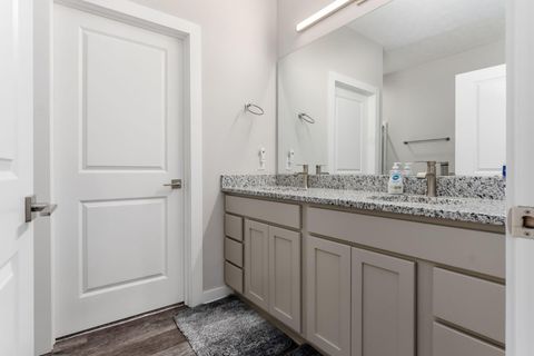Tiny photo for 195 Lenell Loop, Delaware, OH 43015 (MLS # 225039521)