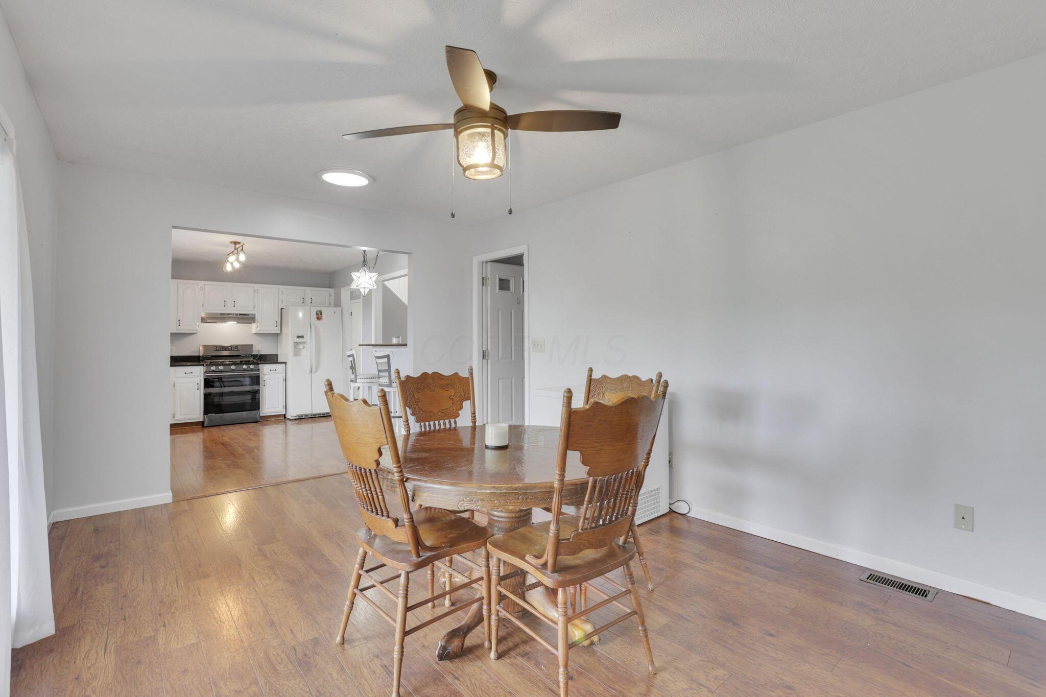 335 Mae Street, Logan, Ohio image 12