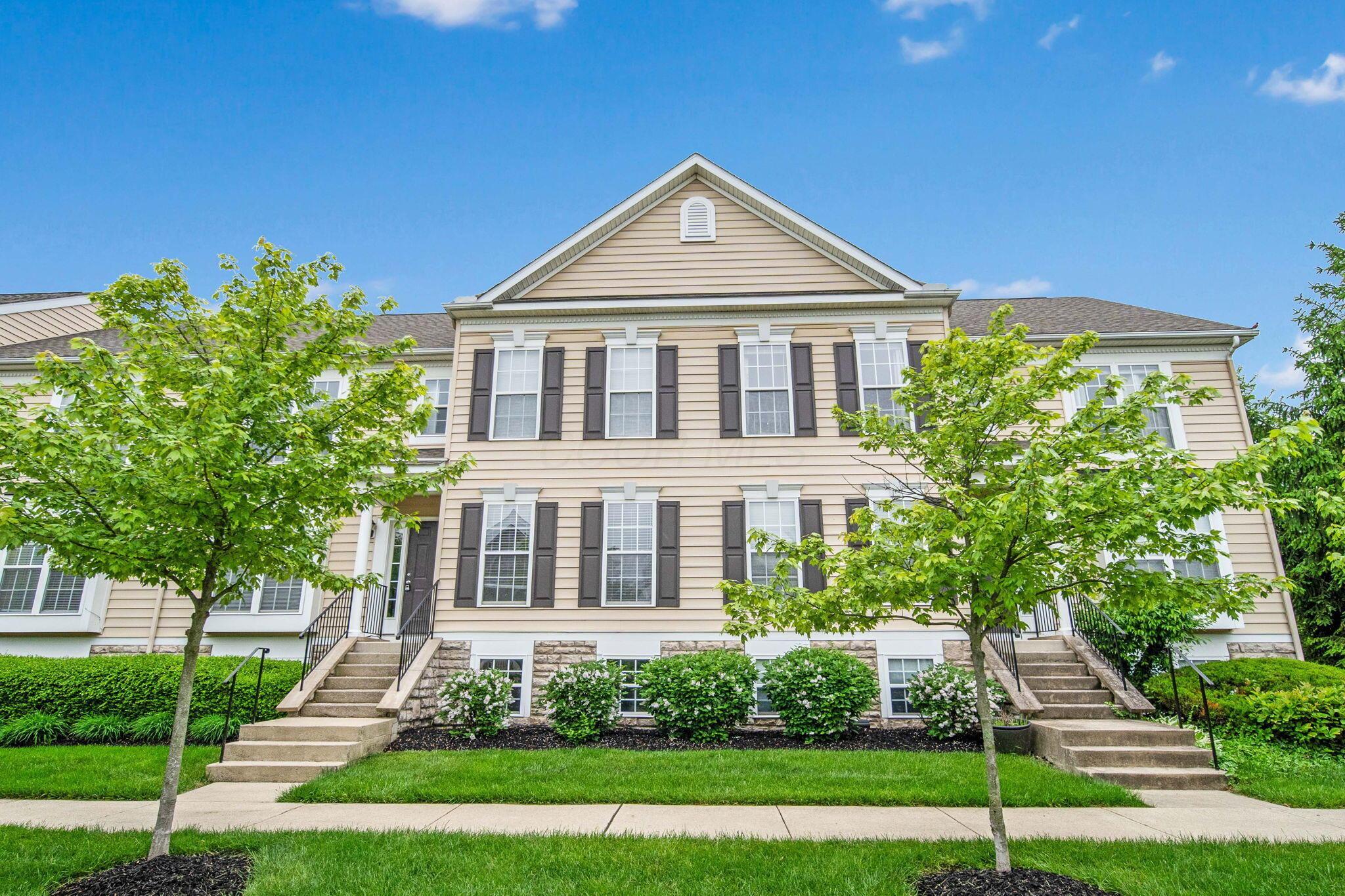 5167 Horseshoe Falls Drive, Dublin, Ohio image 1