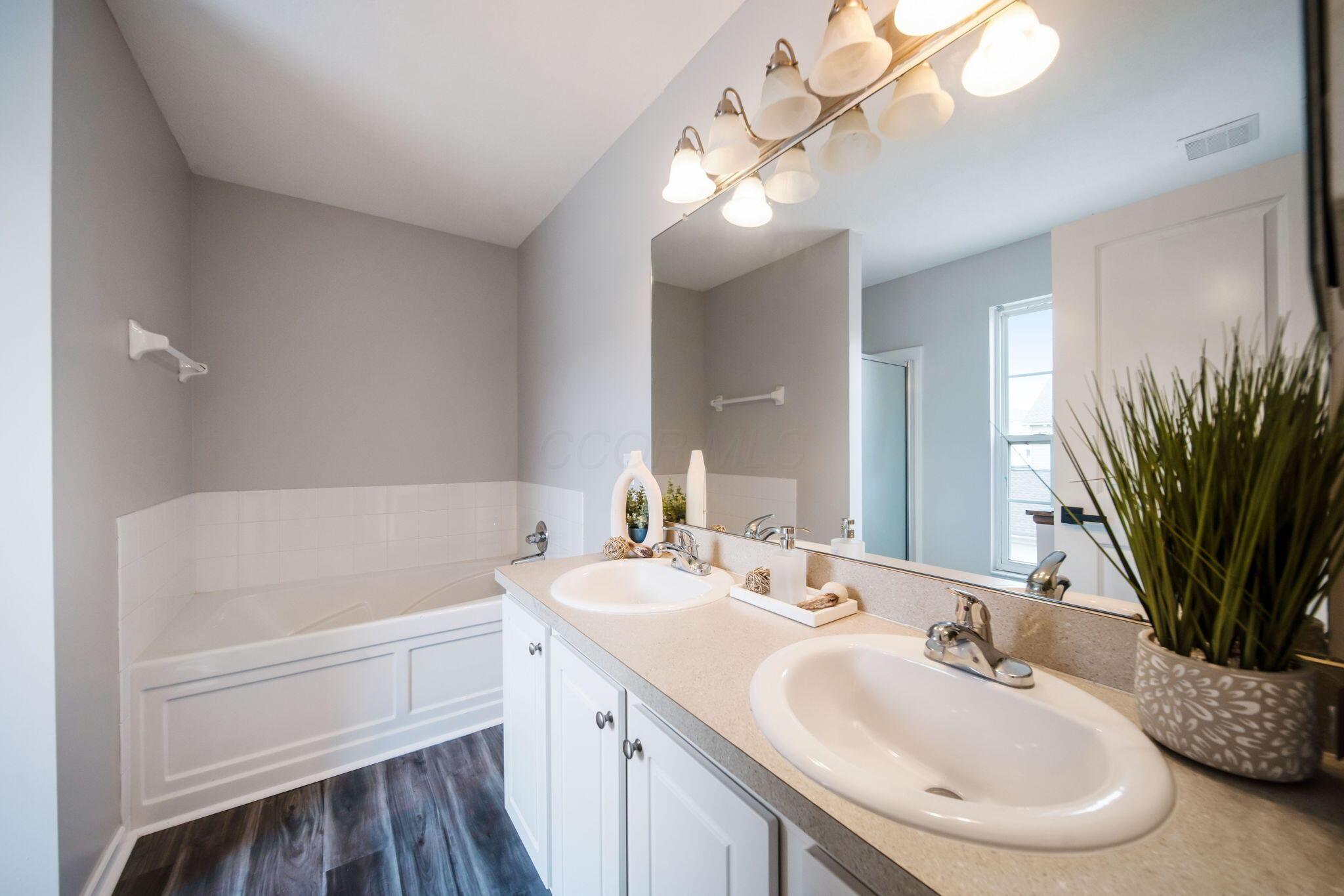 5167 Horseshoe Falls Drive, Dublin, Ohio image 27