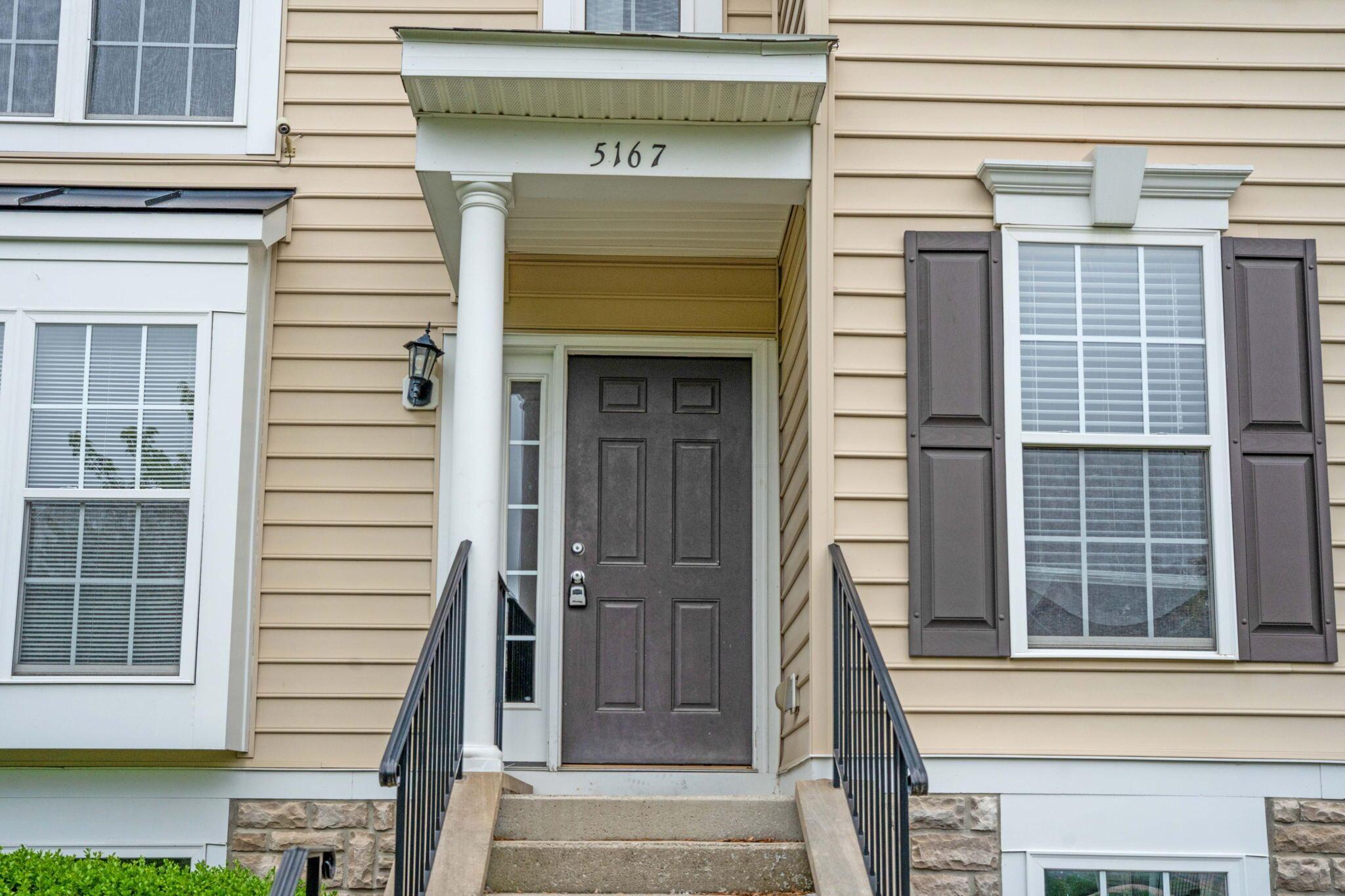 5167 Horseshoe Falls Drive, Dublin, Ohio image 2